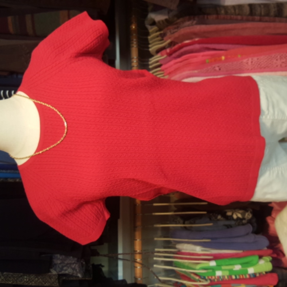 TALBOTS COLLECTION ♡ Vintage Red Mini Cable Knit Made of Italian Yarn Sweater M